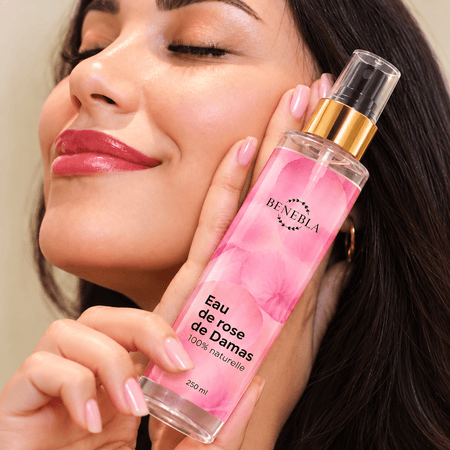 Eau de rose de Damas pure et naturelle